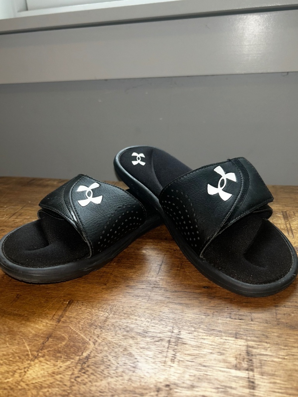 Under Armour Youth Slides